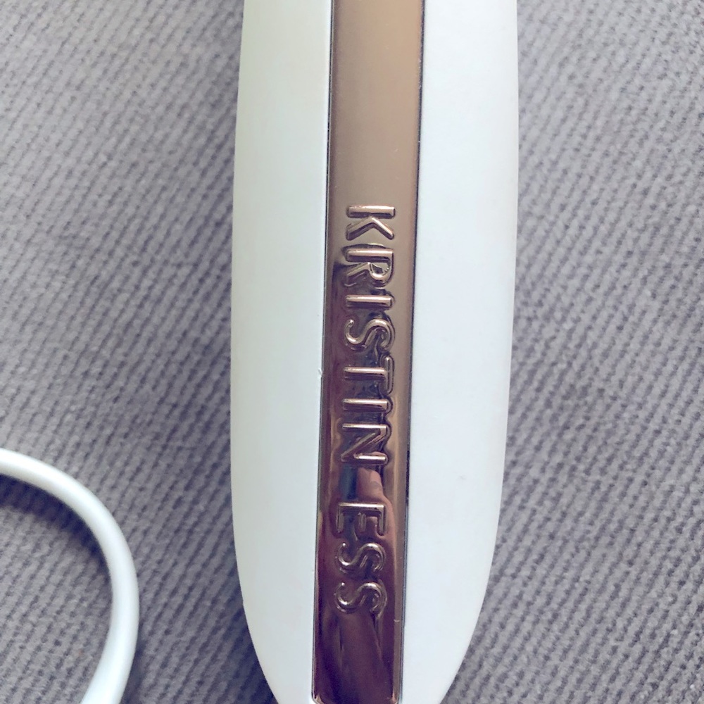 4-in 1 straightening iron by Kristen Ess